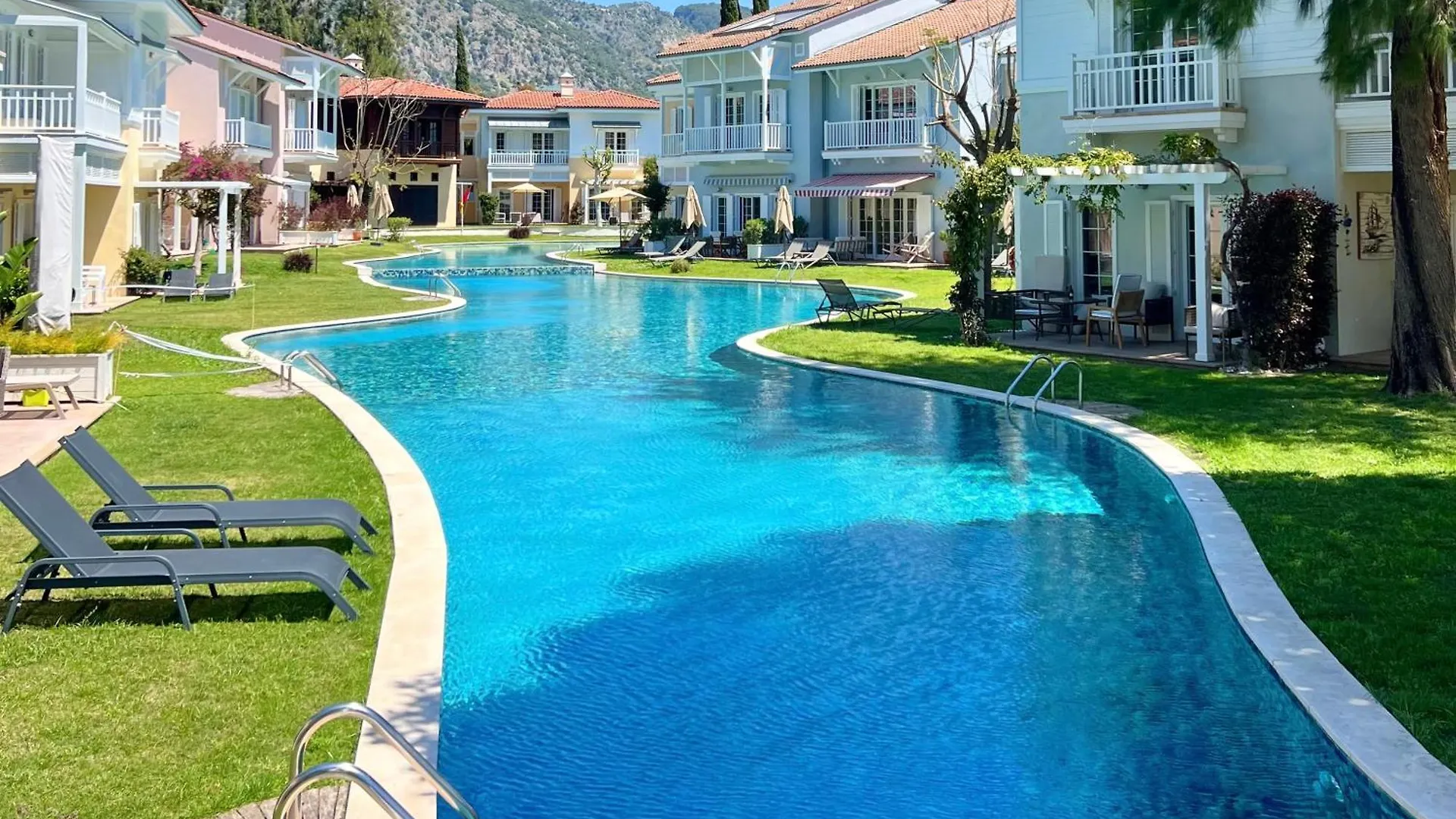 Number 27, Outstanding Corner Villa W/Pool In Portville Gocek Fethiye 0*,