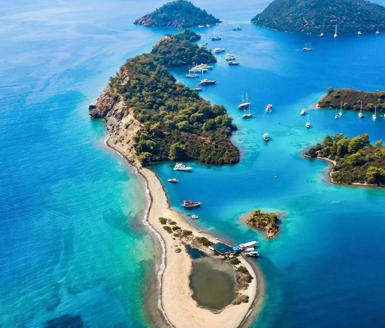 Number 27, Outstanding Corner Villa W/Pool In Portville Gocek Fethiye